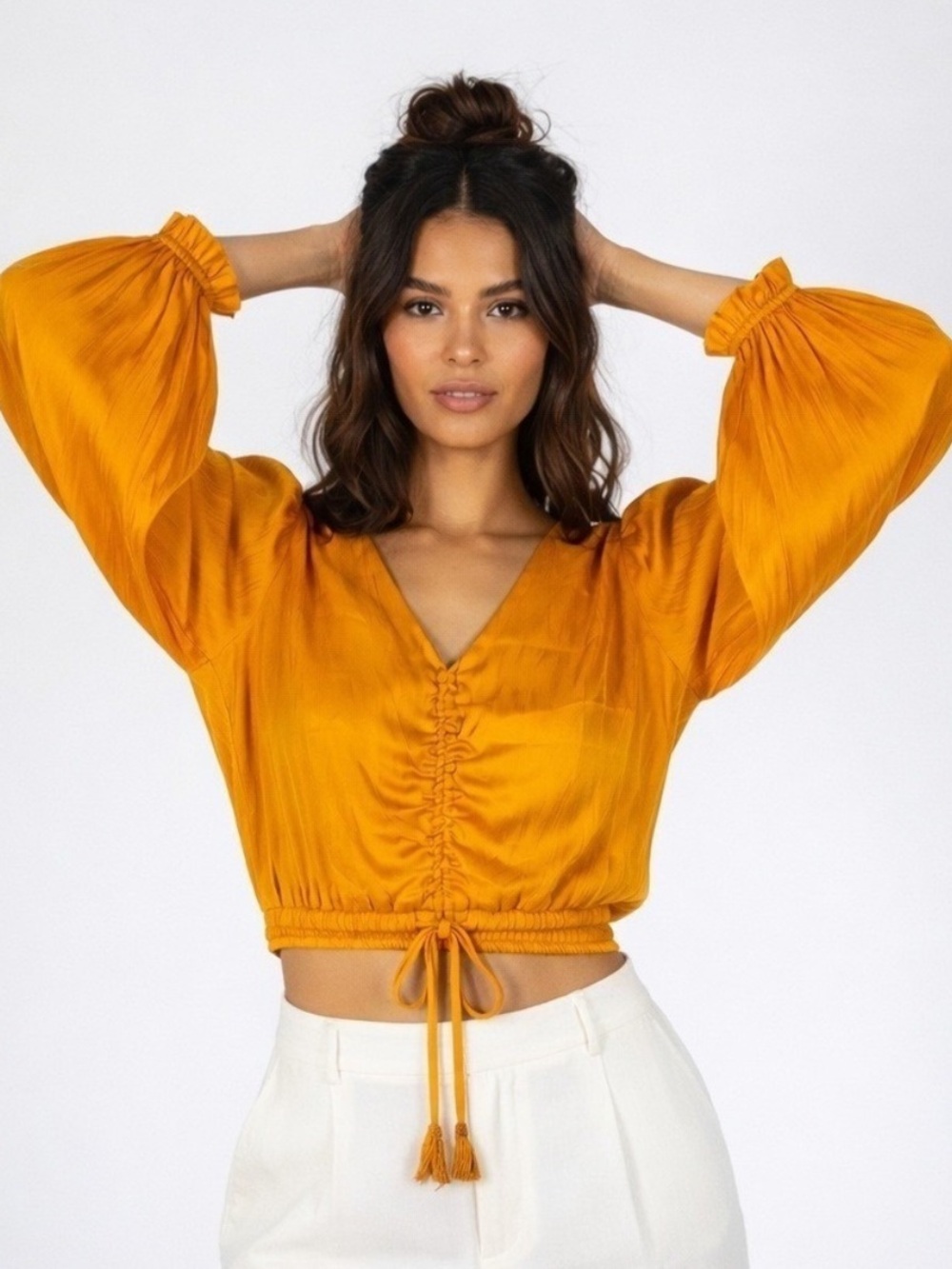Cupcakes and Cashmere Orange Ruched Long Sleeve Crop Top Size S
